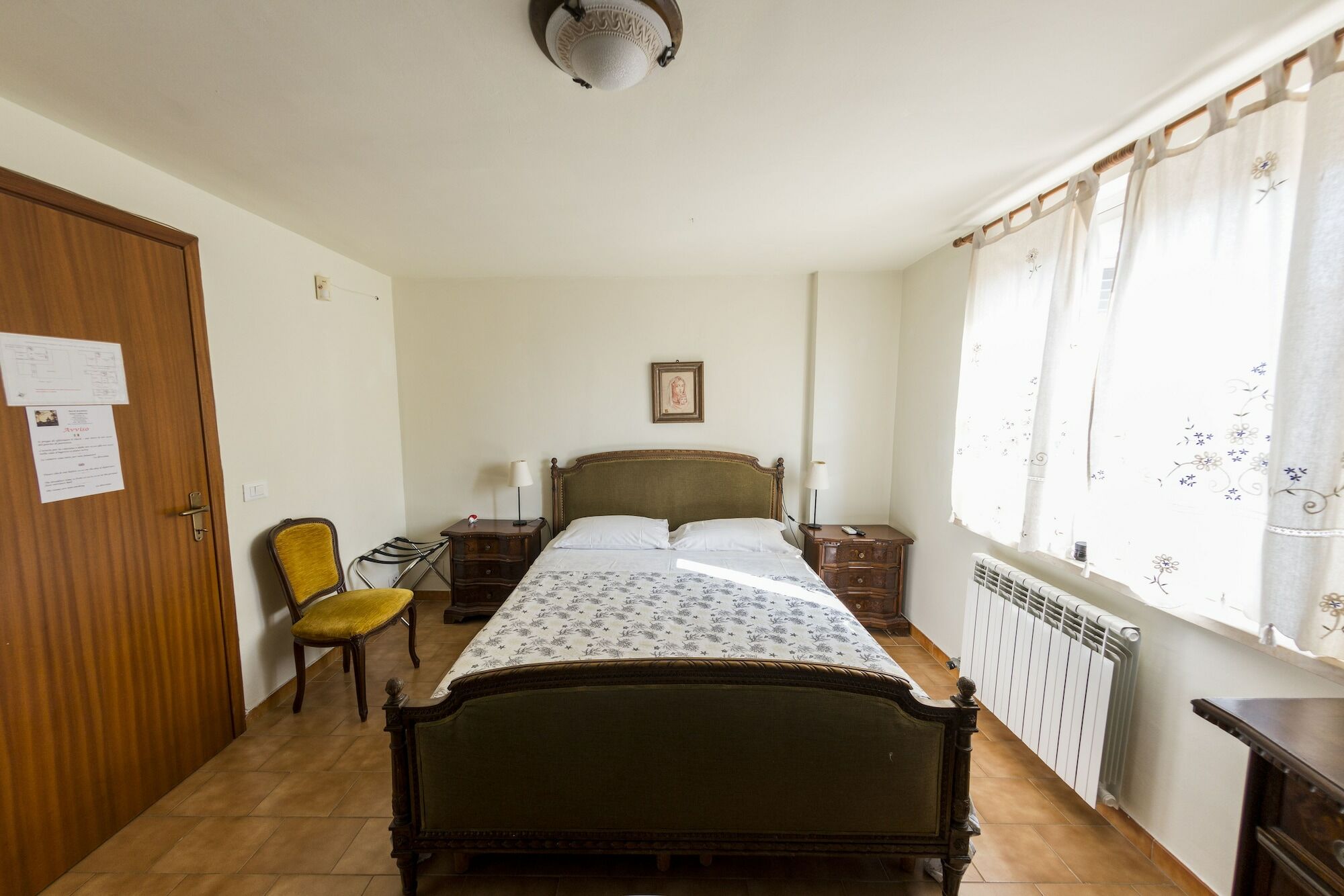 Bed & Breakfast Hotel California Terracina Bagian luar foto