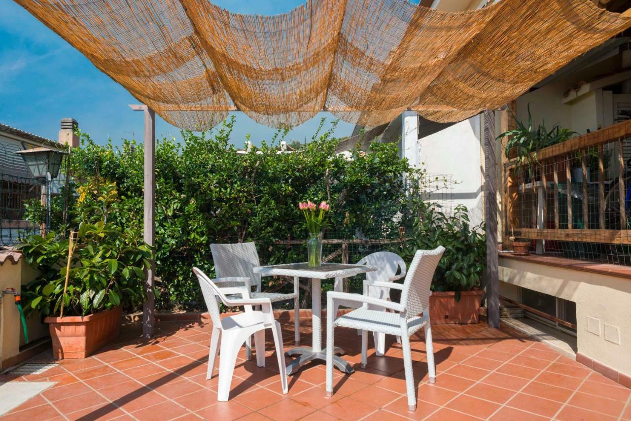 Bed & Breakfast Hotel California Terracina Bagian luar foto